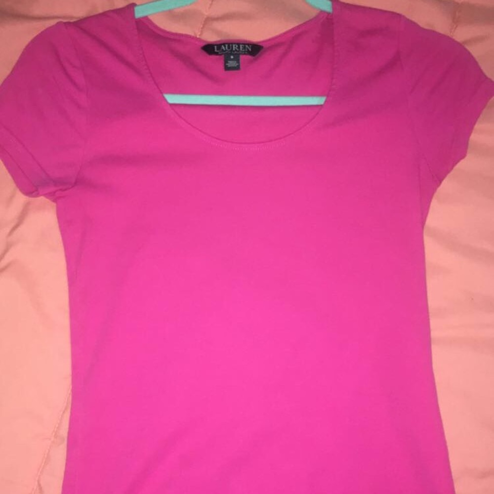 Pink tee
